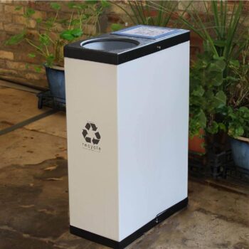 Slim recycling bin